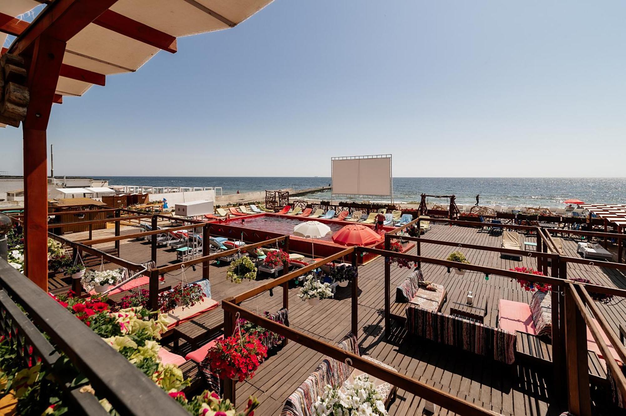 Club Marine Apart Odessa Ngoại thất bức ảnh