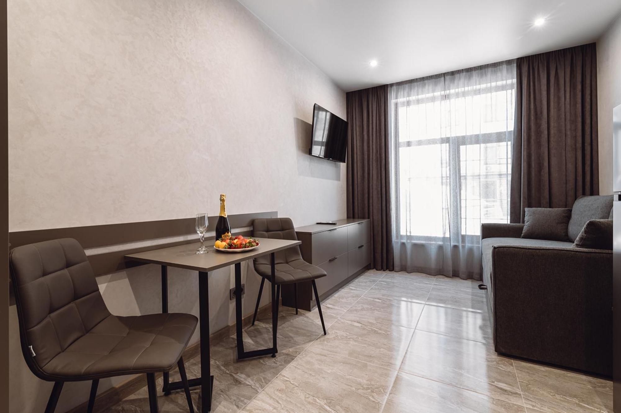Club Marine Apart Odessa Ngoại thất bức ảnh