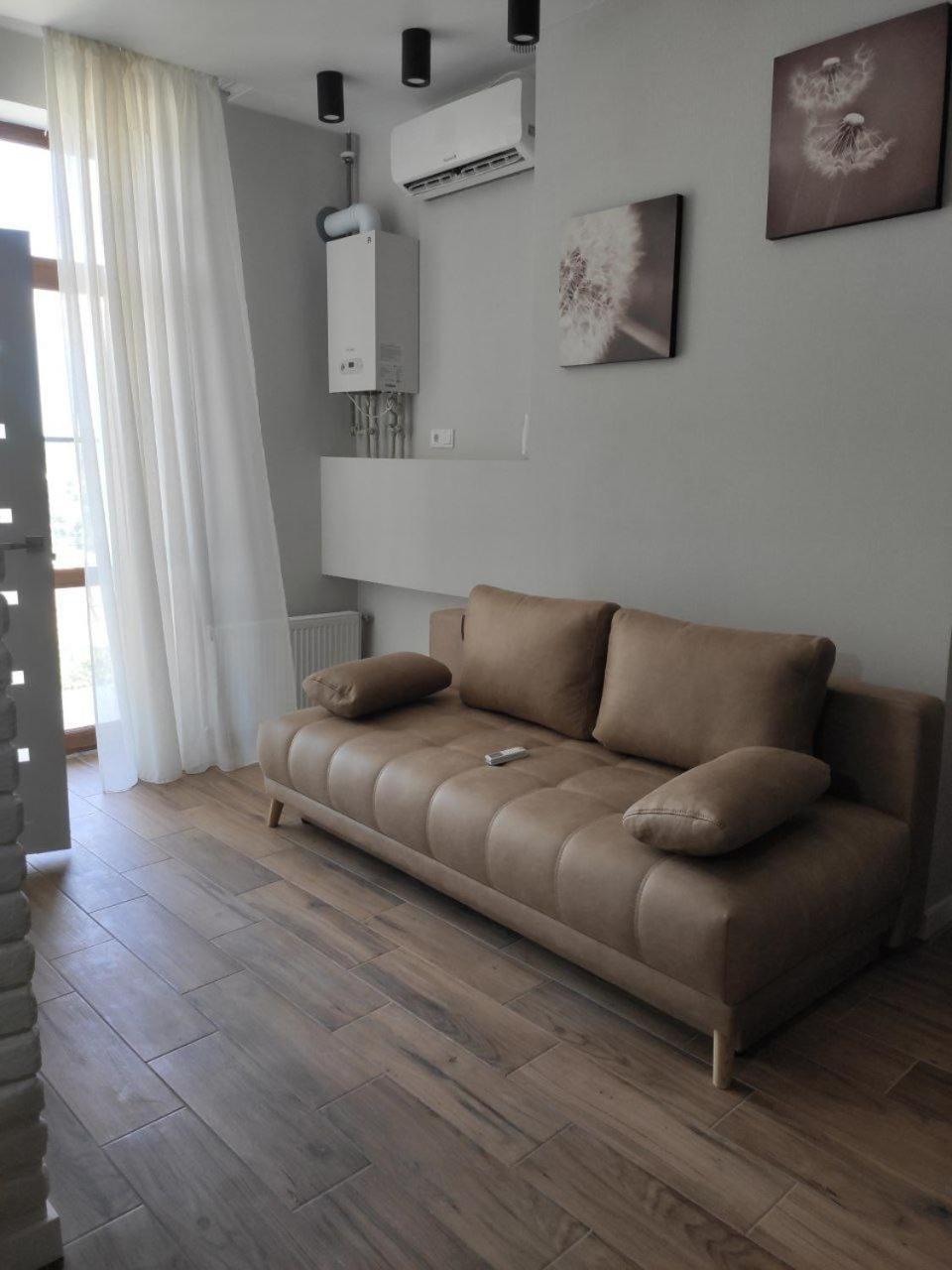 Club Marine Apart Odessa Ngoại thất bức ảnh